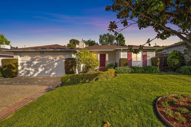425 31st Avenue, San Mateo, CA 94403