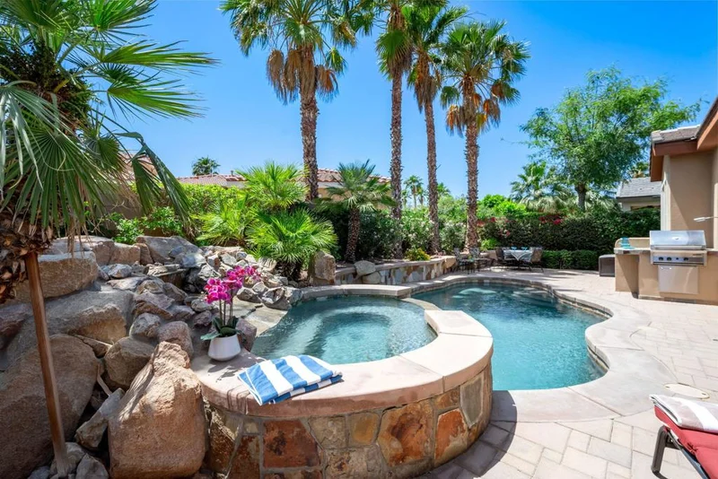 61437 Sapphire Lane, La Quinta, CA 92253