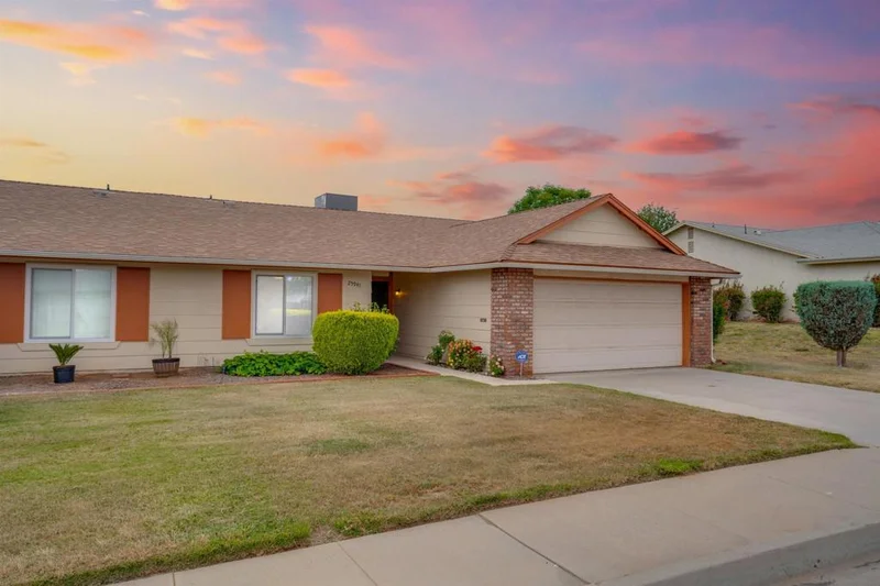 25941 Mccall Blvd, Menifee, CA 92586