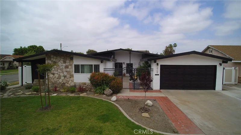 2968 E Mal Court, Anaheim, CA 92806