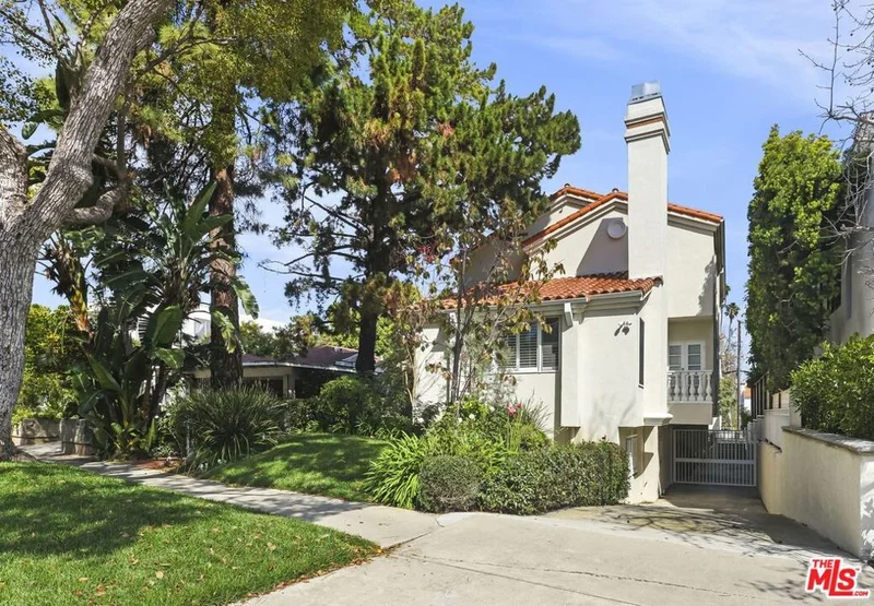 860 S Gretna Green Way, Los Angeles, CA 90049