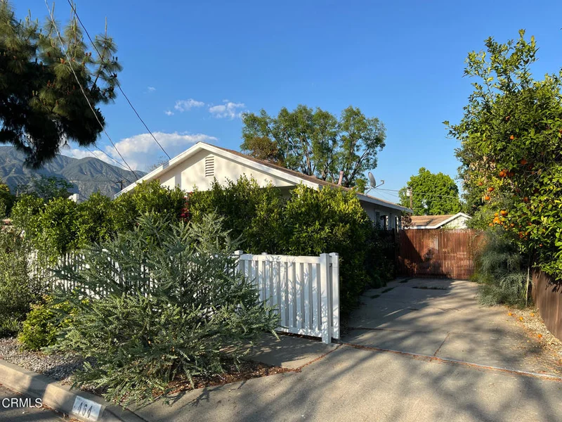 464 Avocado Avenue, Pasadena, CA 91107