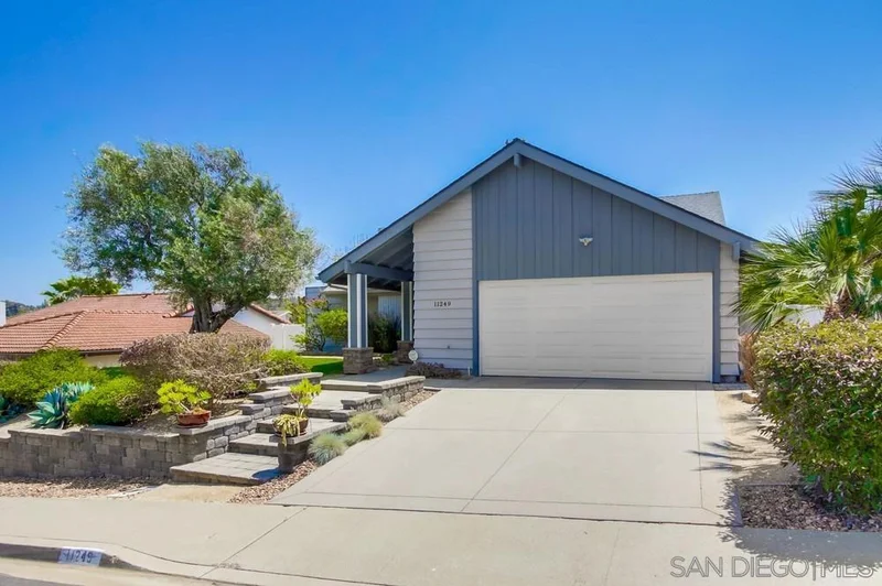 11249 Calenda, San Diego, CA 92127