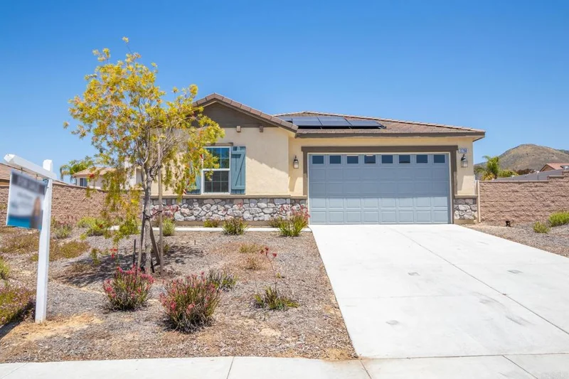 22760 Juliet Way, Wildomar, CA 92595