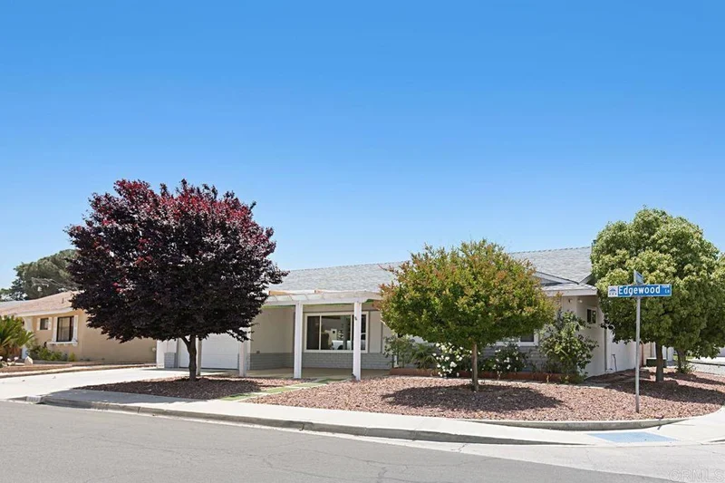 1161 Edgewood Lane, Hemet, CA 92543