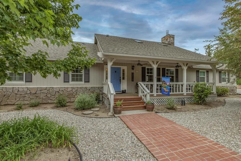 42370 Snowcrest Drive, Big Bear Lake, CA 92315