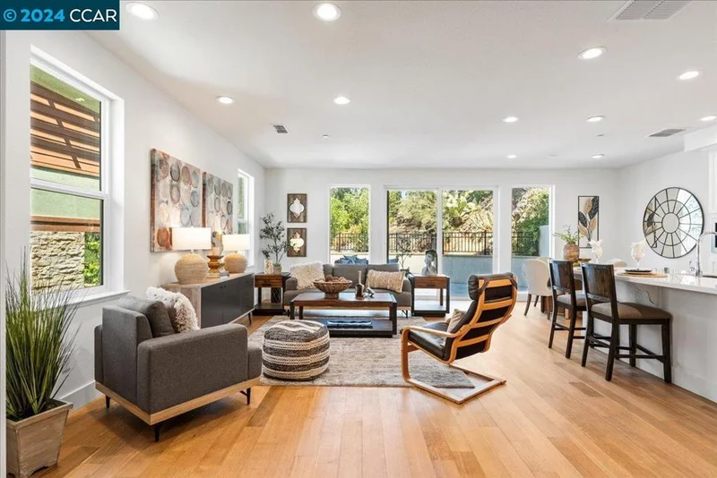 1251 Walker Ave 1, Walnut Creek, CA 94596