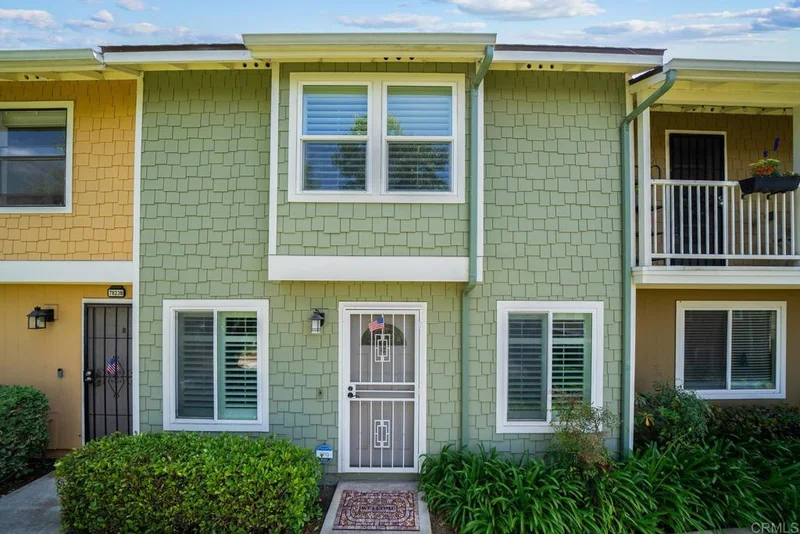 7823 Rancho Fanita Drive C, Santee, CA 92071