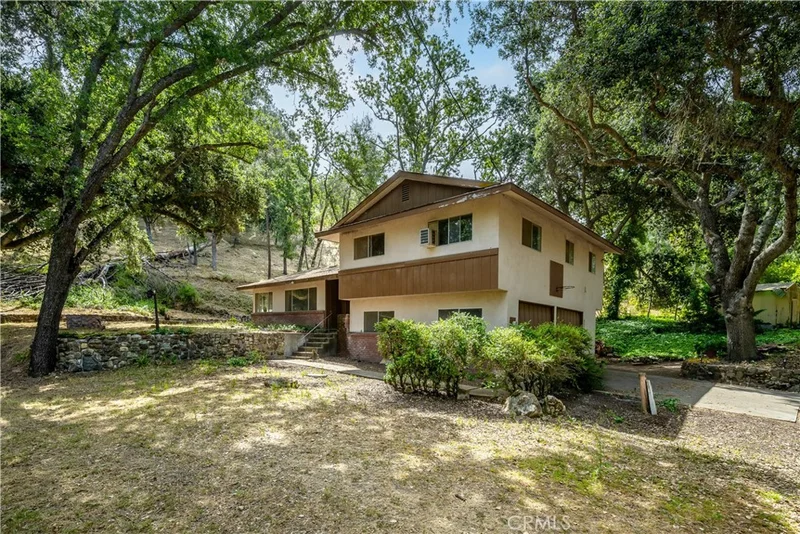 8910 Ortega Road, Atascadero, CA 93422