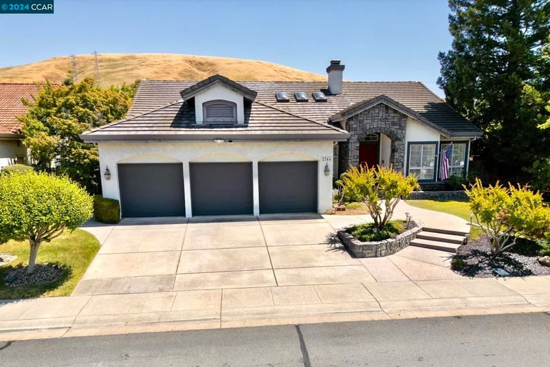 2764 Seminole Cir, Fairfield, CA 94534