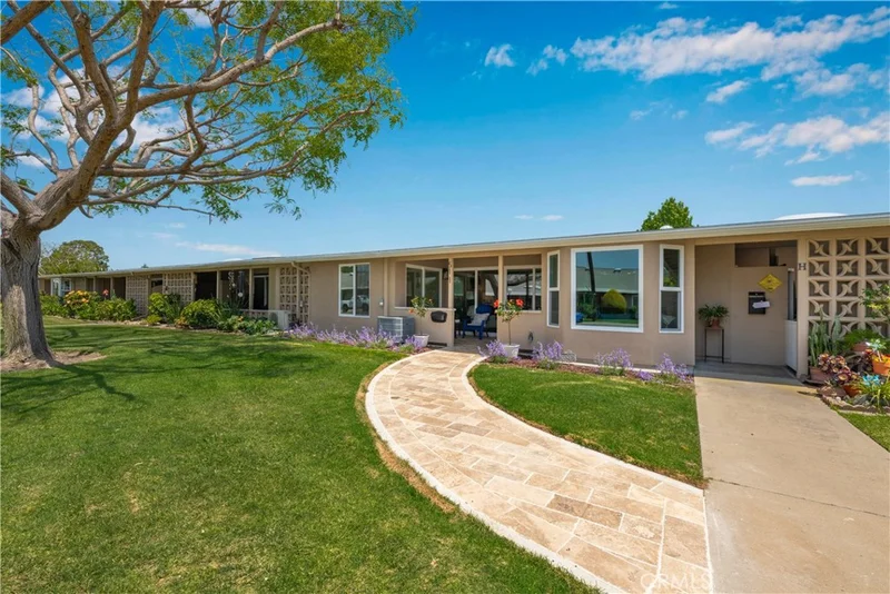 1180 Oakmont Road 51I, Seal Beach, CA 90740