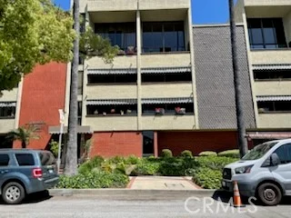 125 W Mountain Street 112, Glendale, CA 91202