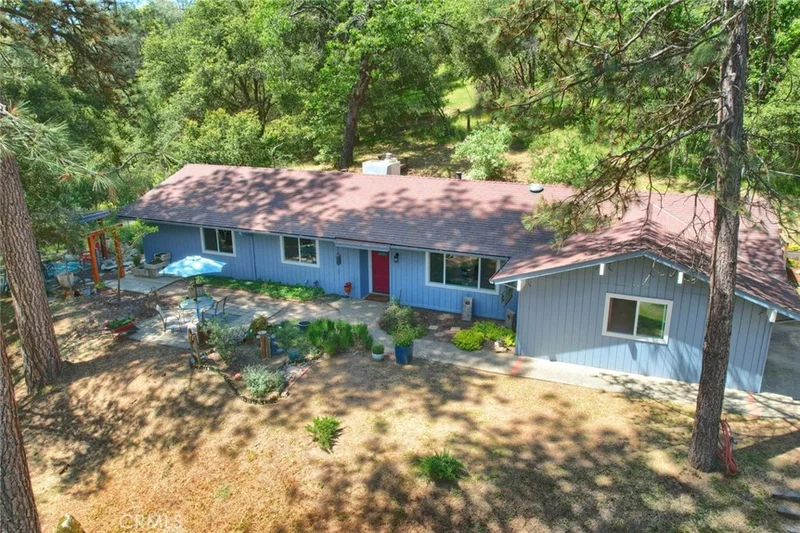 46510 Bissett Station Road, Ahwahnee, CA 93601