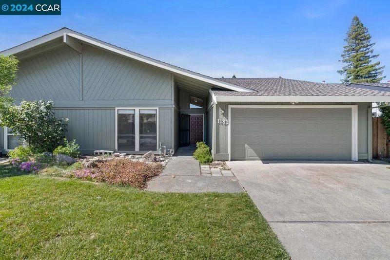 1183 Rose Tree Way, Sacramento, CA 95831