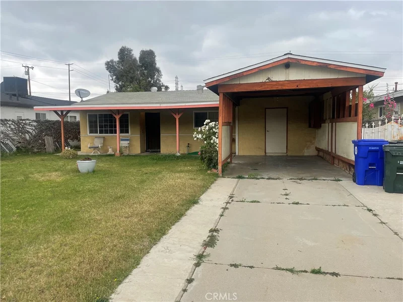 18524 9th Street, Bloomington, CA 92316