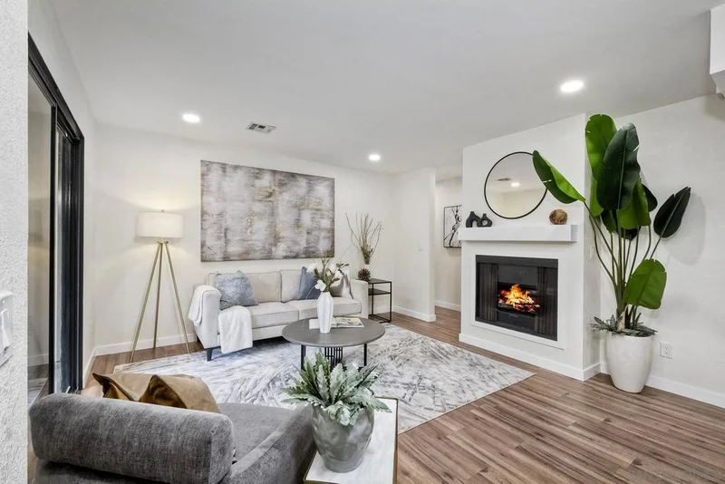 10305 Azuaga St 21, San Diego, CA 92129