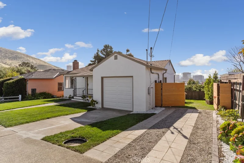 420 Hemlock Avenue, South San Francisco, CA 94080