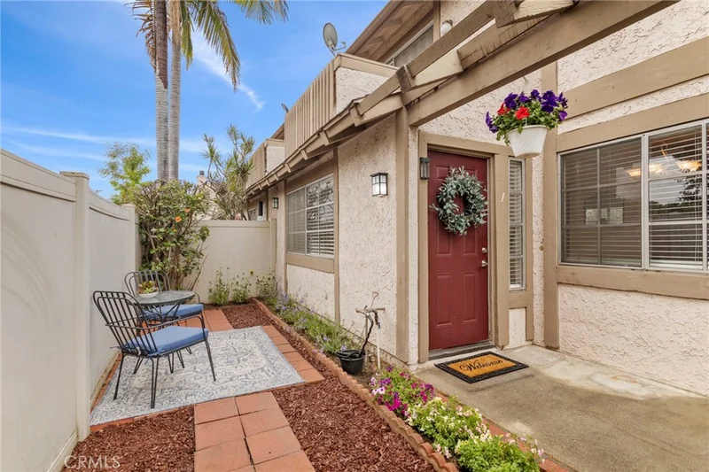 1254 N Citrus Avenue 1, Covina, CA 91722