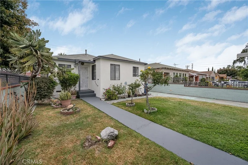 10104 Dorothy Avenue, South Gate, CA 90280