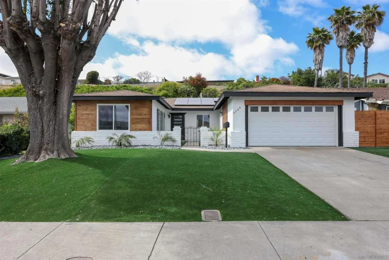 7794 Tanglerod Ln, La Mesa, CA 91942