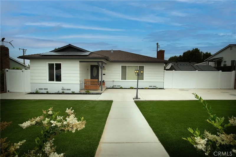 459 N Glendora Ave, Covina, CA 91724