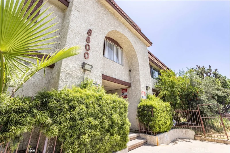 8800 Cedros Avenue 121, Panorama City, CA 91402