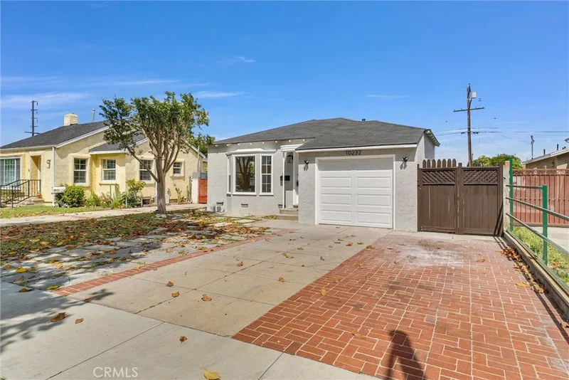 10232 Mcnerney Avenue, South Gate, CA 90280