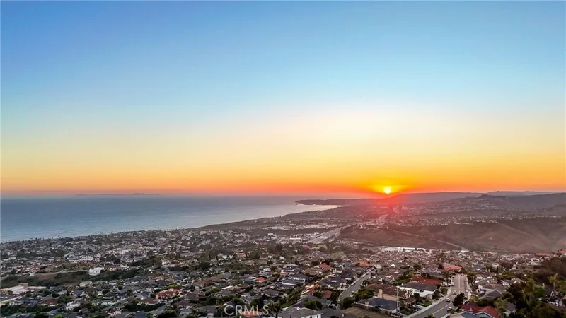418 Avenida Salvador, San Clemente, CA 92672