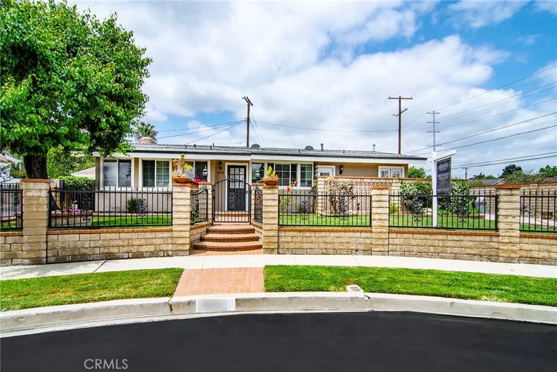 8651 Casaba Avenue, Winnetka, CA 91306