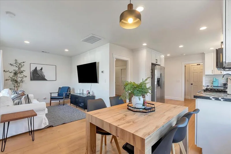 1017 N 12th Street, San Jose, CA 95112