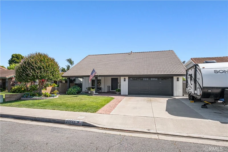 25562 Calle Jardin, San Juan Capistrano, CA 92675