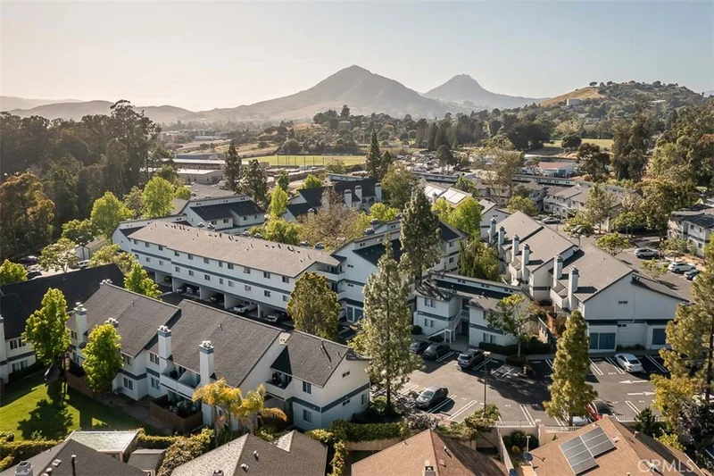 1033 Southwood Drive N, San Luis Obispo, CA 93401