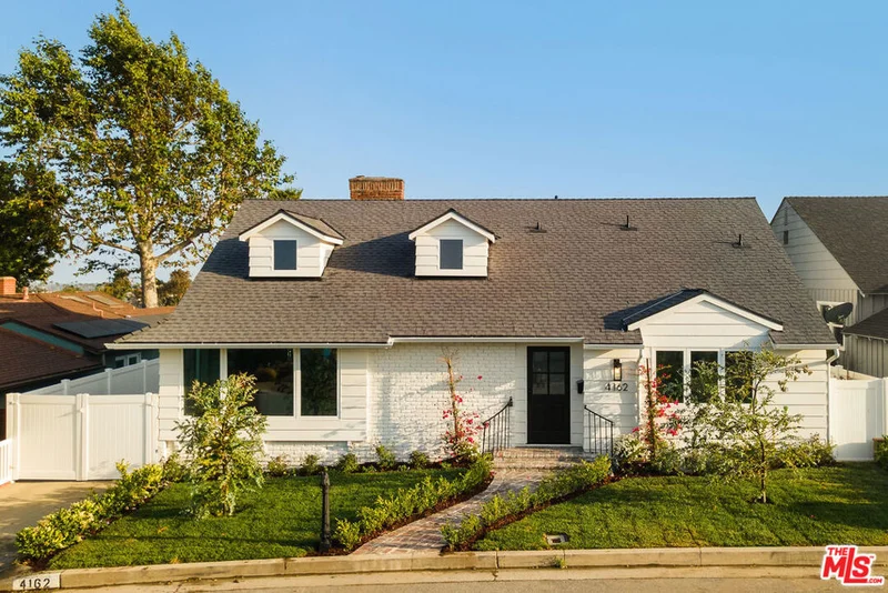 4162 Don Mariano Drive, Los Angeles, CA 90008