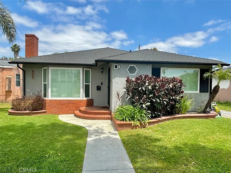 455 W School Street, Compton, CA 90220