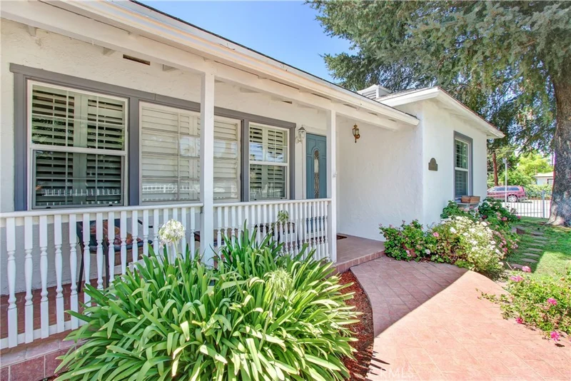 5157 Greenbush Avenue, Sherman Oaks, CA 91423