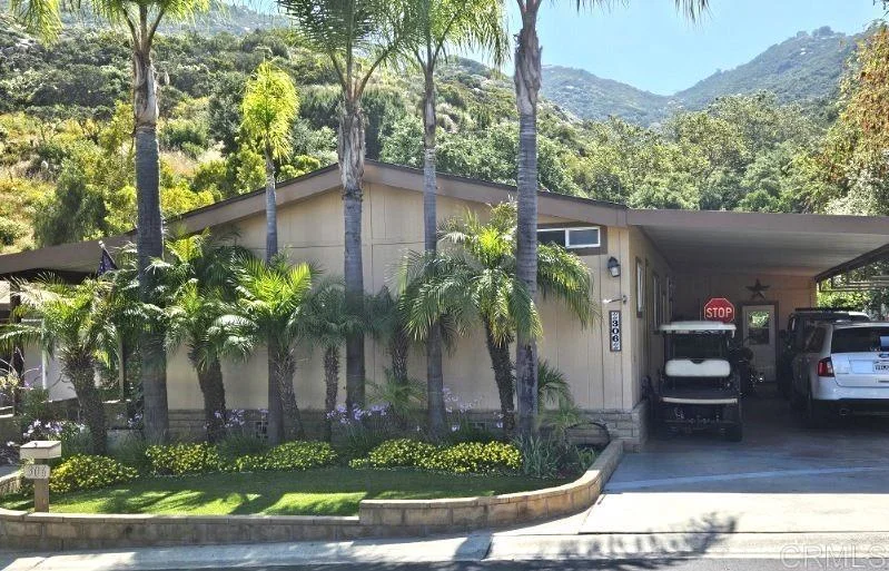 8975 Lawrence Welk Drive 306, Escondido, CA 92026