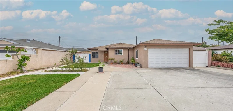 9032 Madison Avenue, Westminster, CA 92683