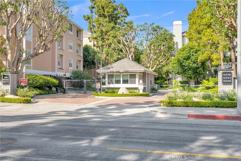 4338 Redwood Avenue B301, Marina Del Rey, CA 90292