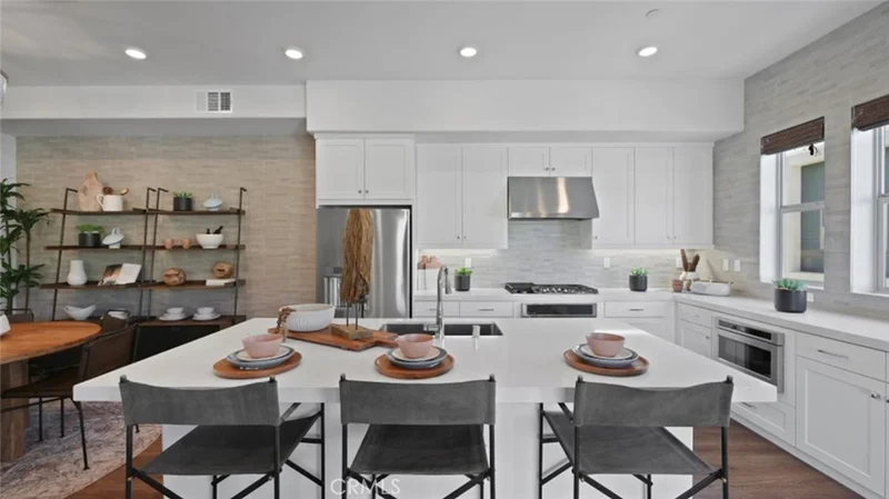 1035 Poppy Court, Montebello, CA 90640