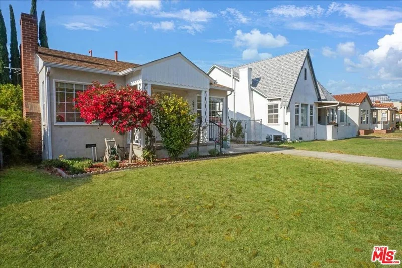 521 Hawthorne Street, Glendale, CA 91204
