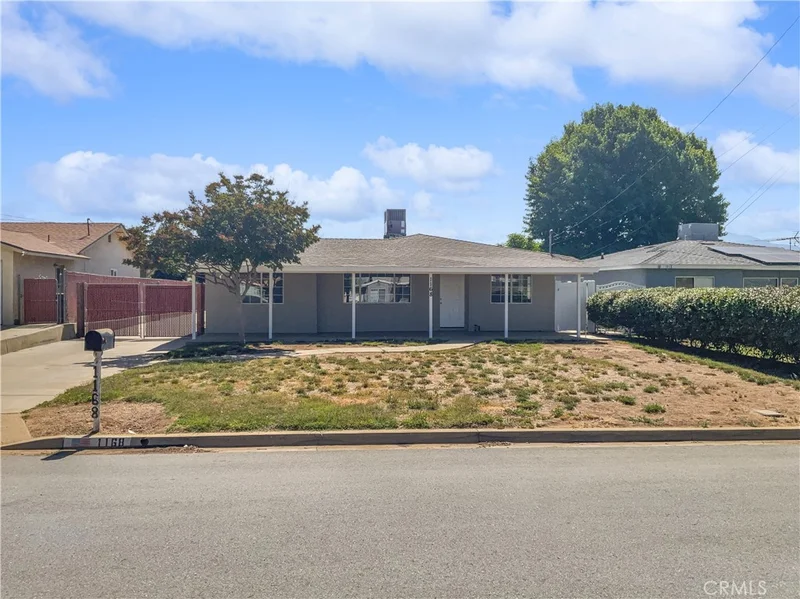 1168 Michigan Avenue, Beaumont, CA 92223