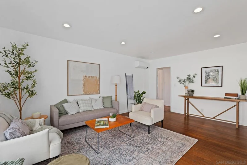 512 Halsey St, Chula Vista, CA 91910