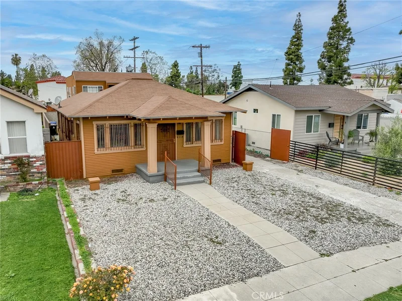 4119 3rd Avenue, Los Angeles, CA 90008