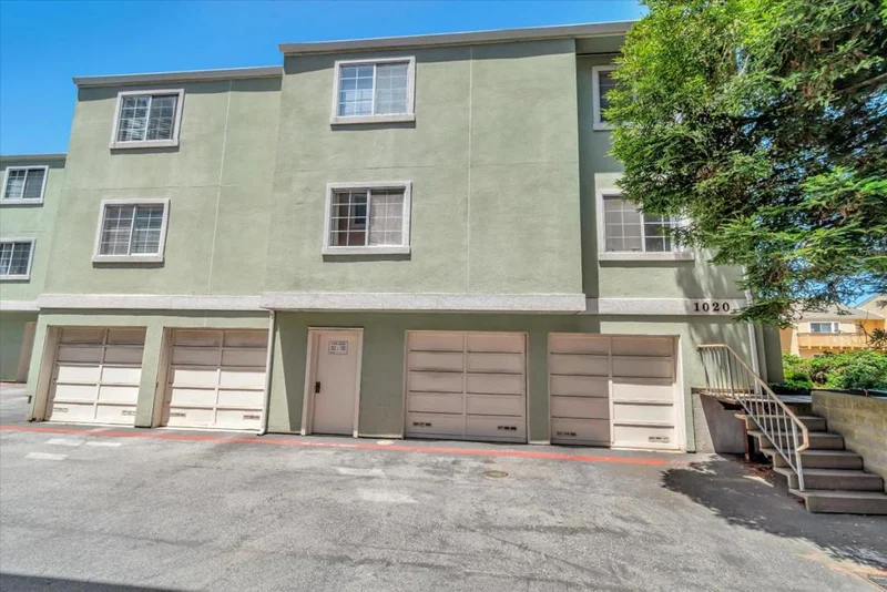 1020 San Gabriel Circle 440, Daly City, CA 94014