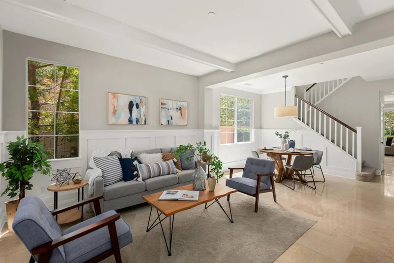 1011 Woodcrest Lane, Vista, CA 92081