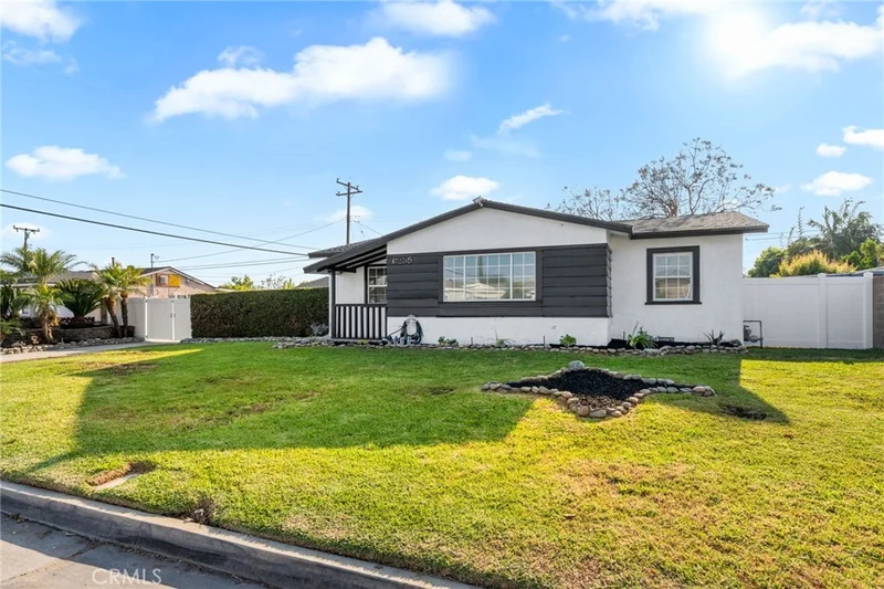 6235 N Hanlin Avenue, Azusa, CA 91702