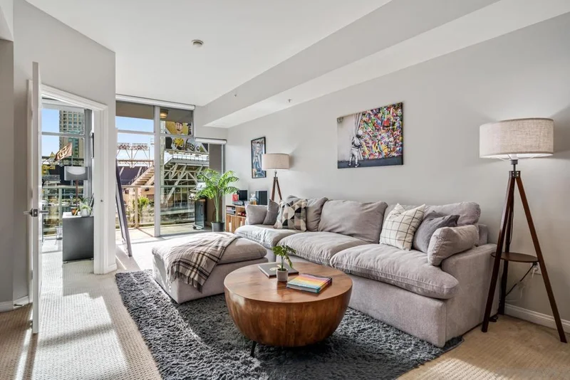 253 10th Ave 623, San Diego, CA 92101