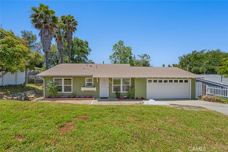 517 Potter Street, Fallbrook, CA 92028