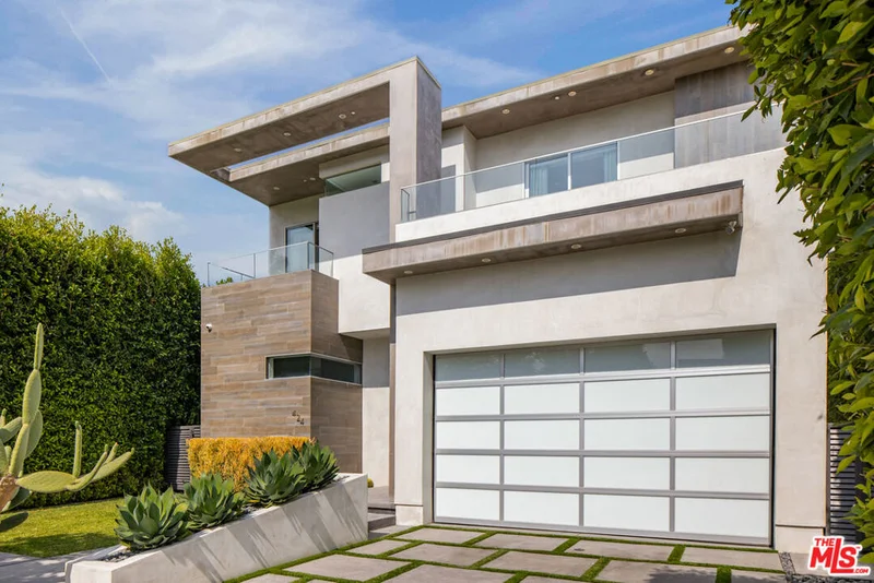 424 N Kilkea Drive, Los Angeles, CA 90048