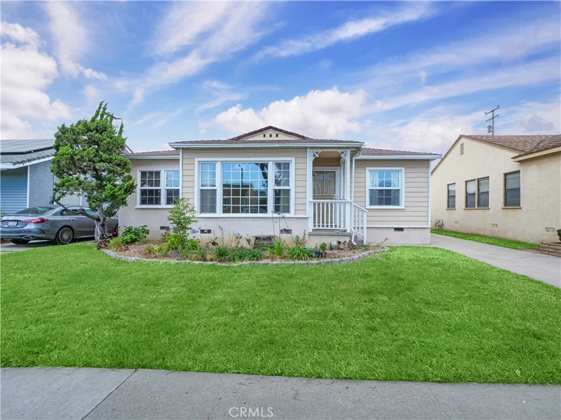 2713 Harvey Way, Lakewood, CA 90712